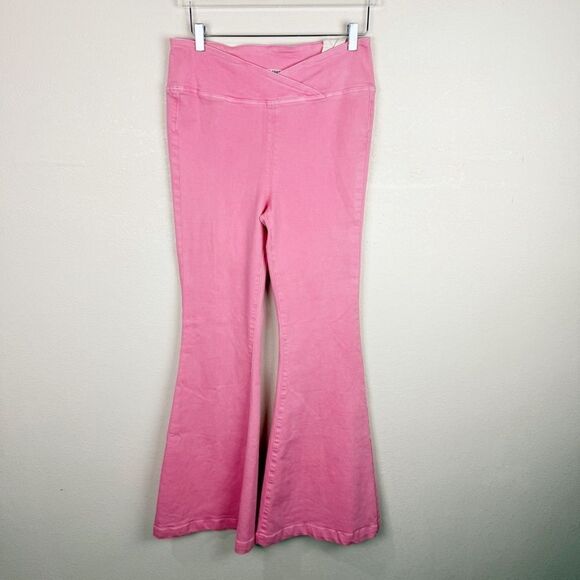 We the Free Pink Venice Beach High Rise Flared Jeans Size 29 - Picture 2 of 9